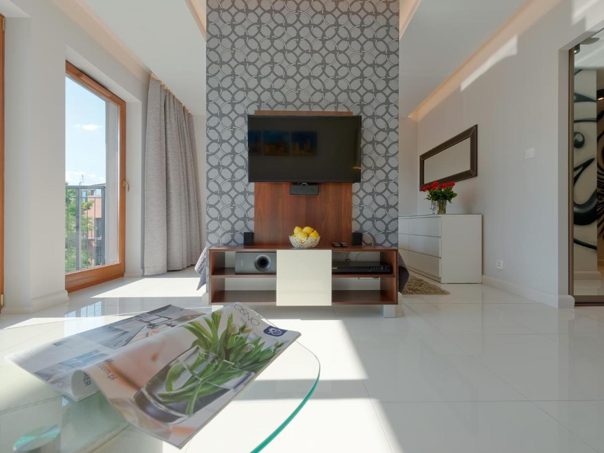 Апартаменти Athome