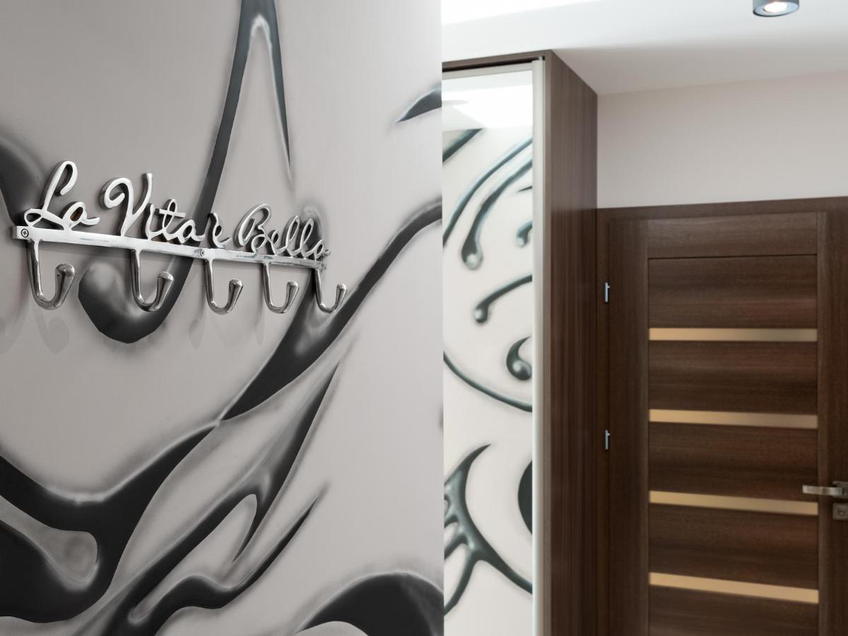 Athome Апартаменти *